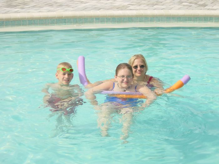 Kids and Mom in Shoe Print pool