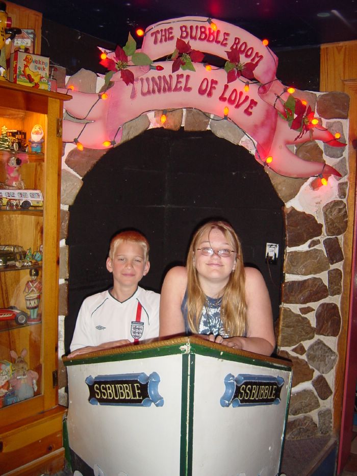 Tunnel of Love -- Bubble Room