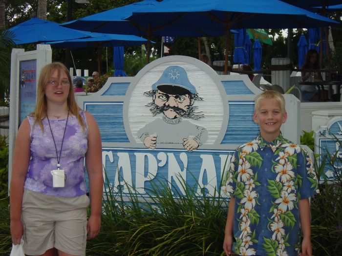 Liz and Mike -- Cap't Al's