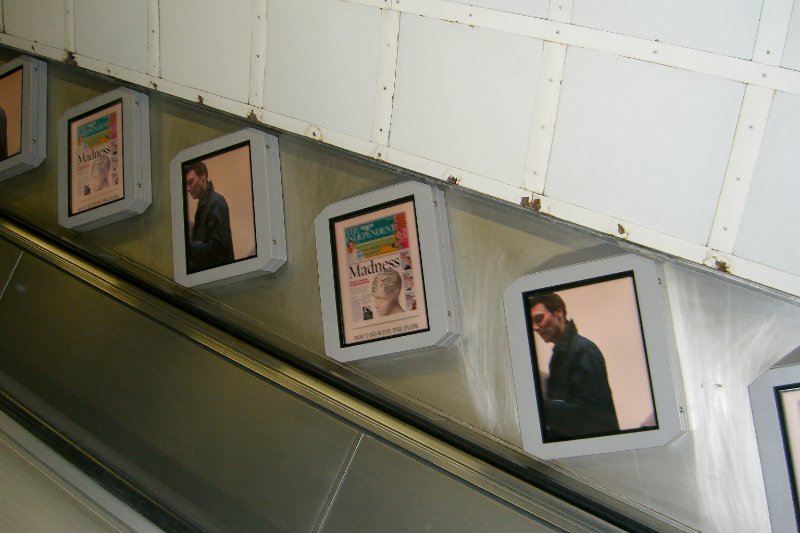 London040106-1822.jpg - Holborn Station