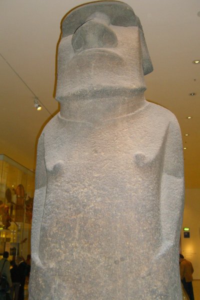 London040106-1881.jpg - Hoa Hakananai'a. From Orongo, Easter Island (Rapa Nui), Polynesia, around AD 1000