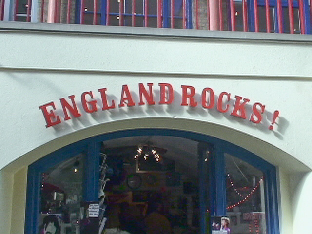 DSC00245.jpg - Covent Garden- England Rocks!