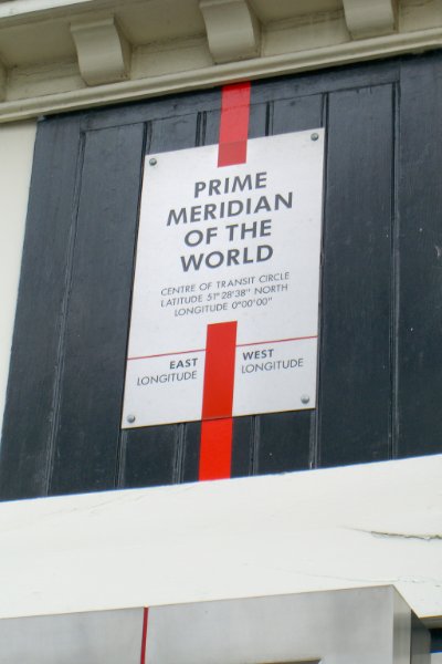 London040106-1969.jpg - Prime Meridian of The World.  Centre of Transit Circle Latitude 51.28.38N Longitude 0.00.00