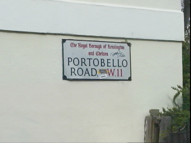 London040106-00310.jpg - The Royal Borough of Kensington and Chelsea. Portobello Road