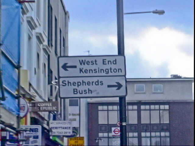 London040106-00311.jpg - West End Kensington, Shepherds Bush