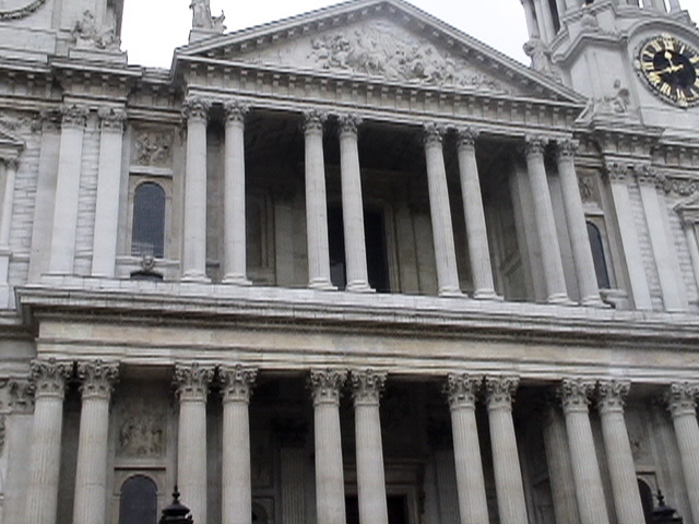 London040106-00257.jpg - St Paul's West Front