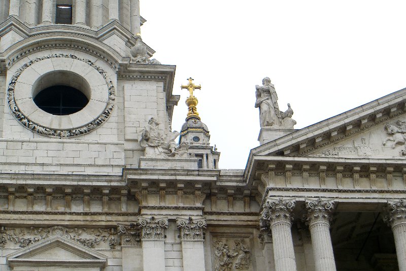 London040106-1807.jpg - St Paul's West Front