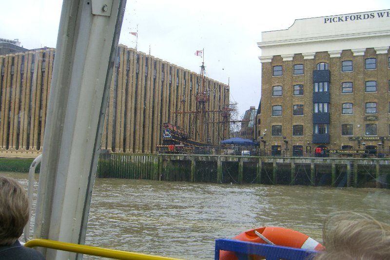 CIMG1922.jpg - The new "Golden Hinde" famous replica ship, docked at St Mary Overie Dock. Old Thameside Inn, right.