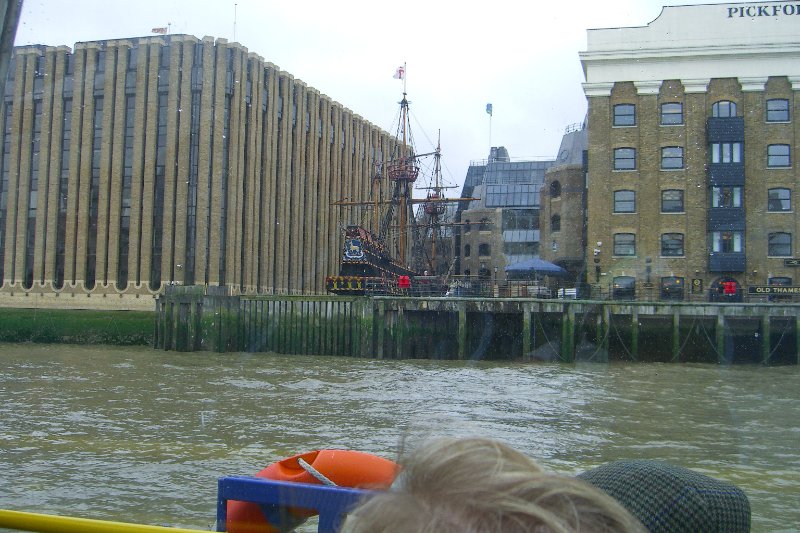 CIMG1923.jpg - The new "Golden Hinde" famous replica ship, docked at St Mary Overie Dock. Old Thameside Inn, right.