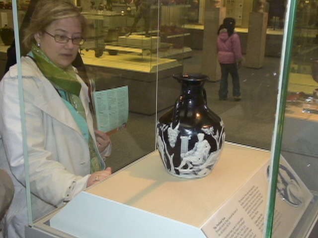 London040106-00267.jpg - The Portland Vase