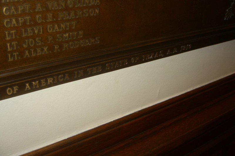 CIMG7905.JPG - In memory of the Officers of the United States Army Who fell in the war with Mexico., in the state of Texas, 1910