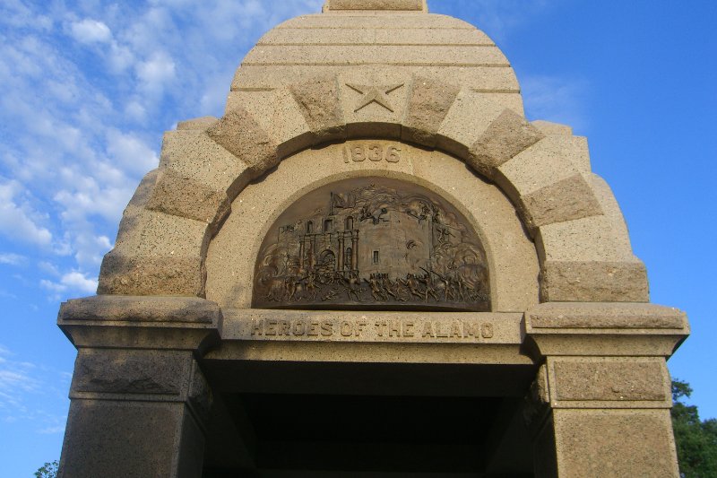 CIMG7912.JPG - Heroes of the Alamo