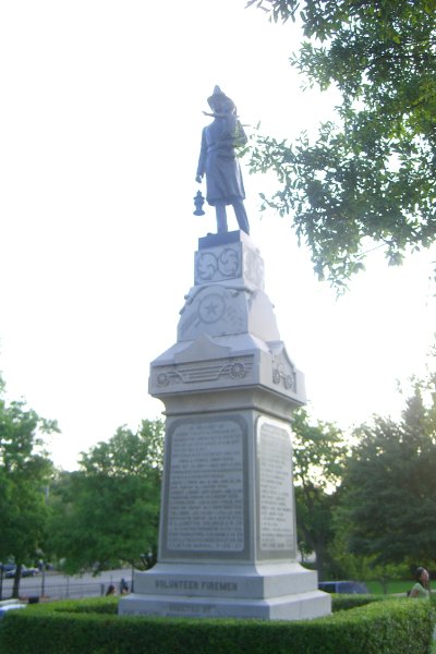 CIMG7916.JPG - Volunteer Firemen