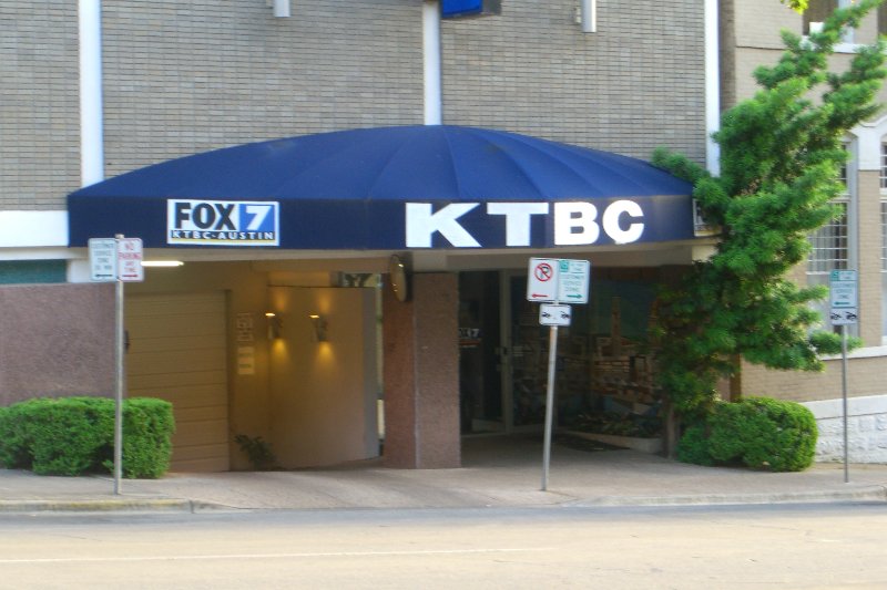CIMG7949.JPG - Fox 7 KTBC Austin