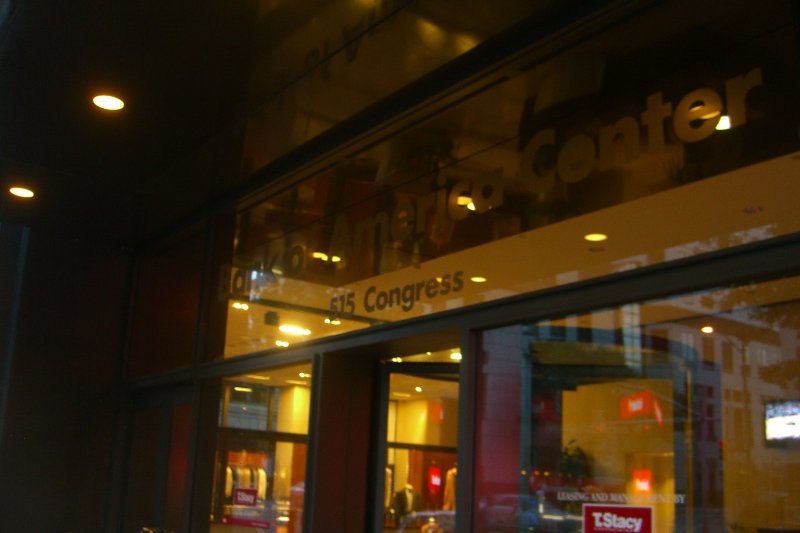 CIMG7978.JPG - Bank of America Center, 515 Congress Avenue