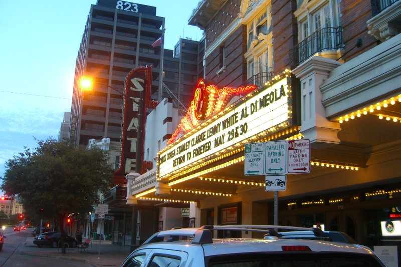 CIMG7998.JPG - State and Paramount Theatres