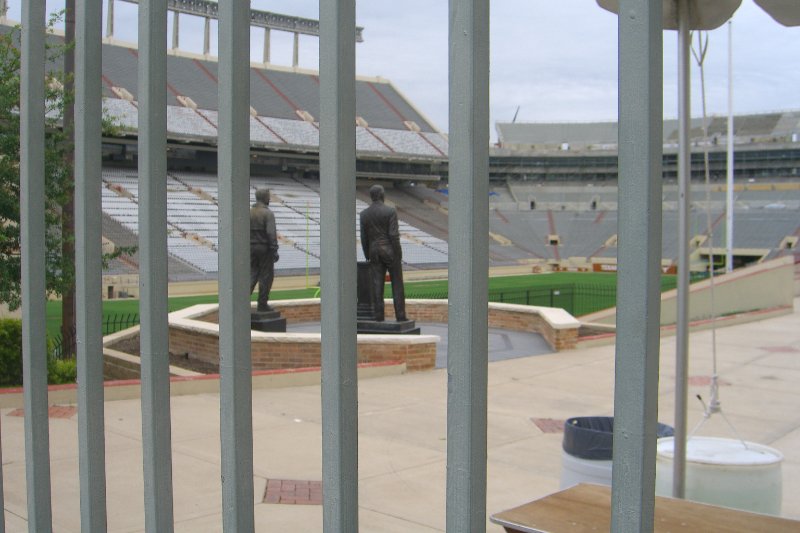 CIMG8034.JPG - Texas Memorial Stadium