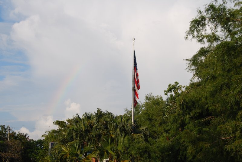 DSC_0185.JPG - Sanibel Rainbow - Near Jerry's