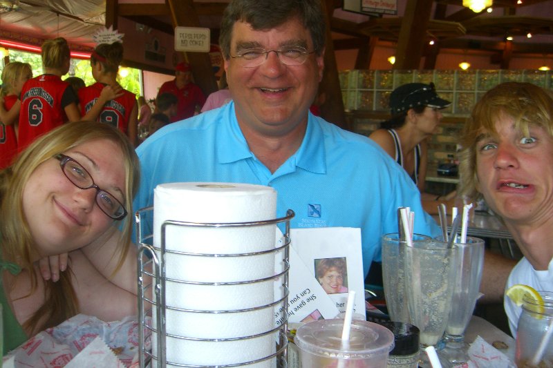 CIMG8353.JPG - Lunch at Cheeburger, Cheeburger