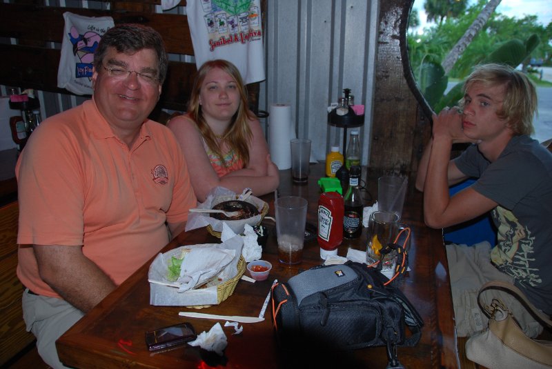 DSC_0670.JPG - Lazy Flamingo