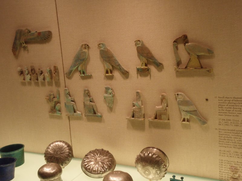 P2160013.JPG - Variegated Faience inlays for wooden shrines