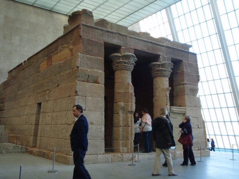 P2160040.JPG - Temple of Dendur, The Sackler Wing