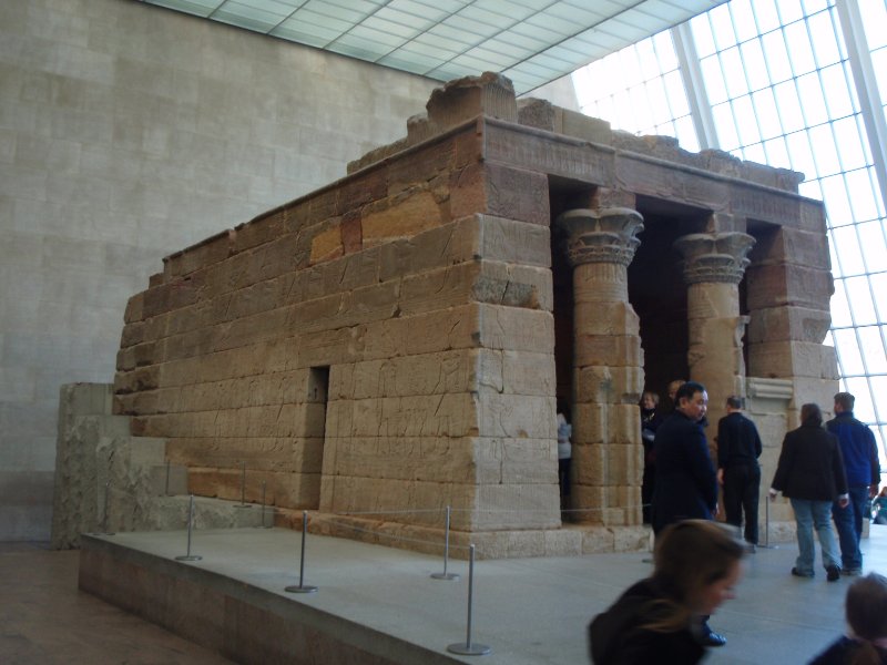 P2160041.JPG - Temple of Dendur, The Sackler Wing
