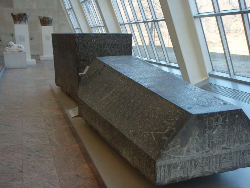 P2160050.JPG - Temple of Dendur, The Sackler Wing-The Lid of the Sarcophagus of Wereshinefer