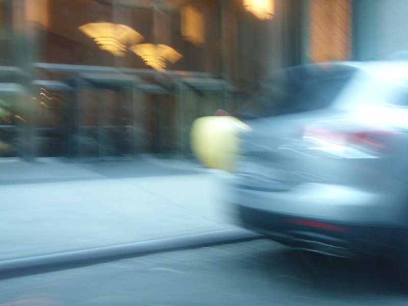 P2160166.JPG - Street Apple on 61st Street