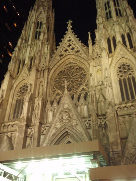 P2160222.JPG - St. Patrick's Cathedral-view from 5th Ave