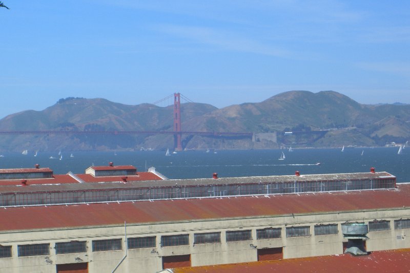 CIMG6433.JPG - Fort Mason Lower Reservation, Golden Gate Bridge (background)