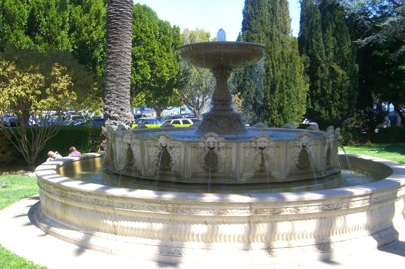 CIMG6527.JPG - Plaza Viña del Mar, Downtown Sausalito