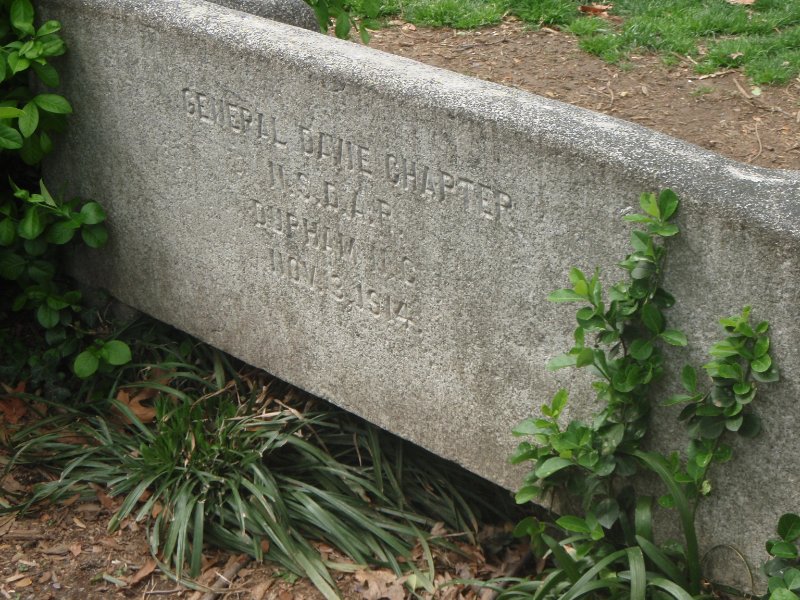 P4020110.JPG - The Davie Poplar Stone Bench - General Davie Chapter N.S.D.A.R. Duphaw NC Nov 3, 1914