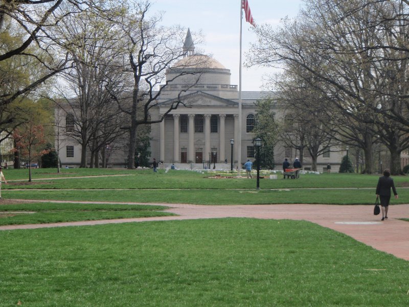 P4020128.JPG - Polk Place, looking South to the Wilson Library