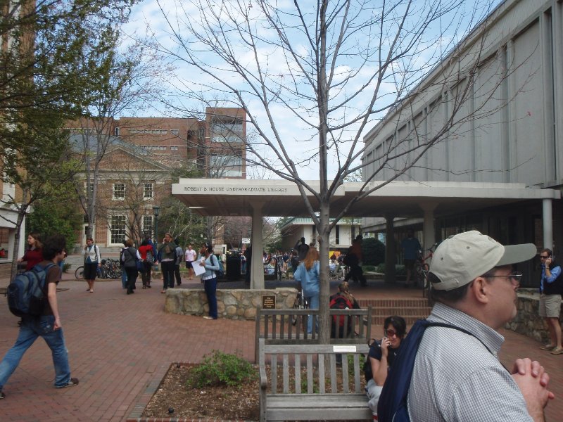 P4020140.JPG - Robert B House Undergraduate Library