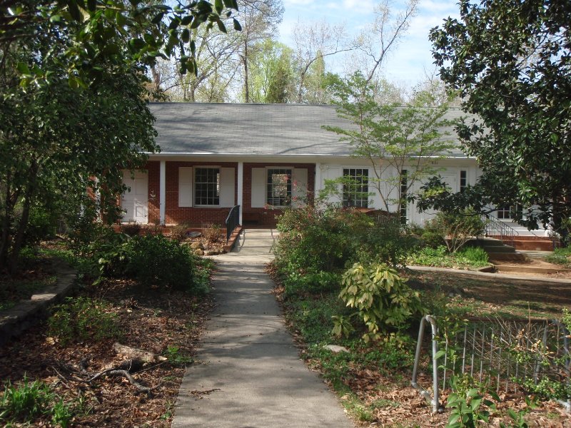 P4020174.JPG - Chapel Hill Friends Meeting  (Quaker)