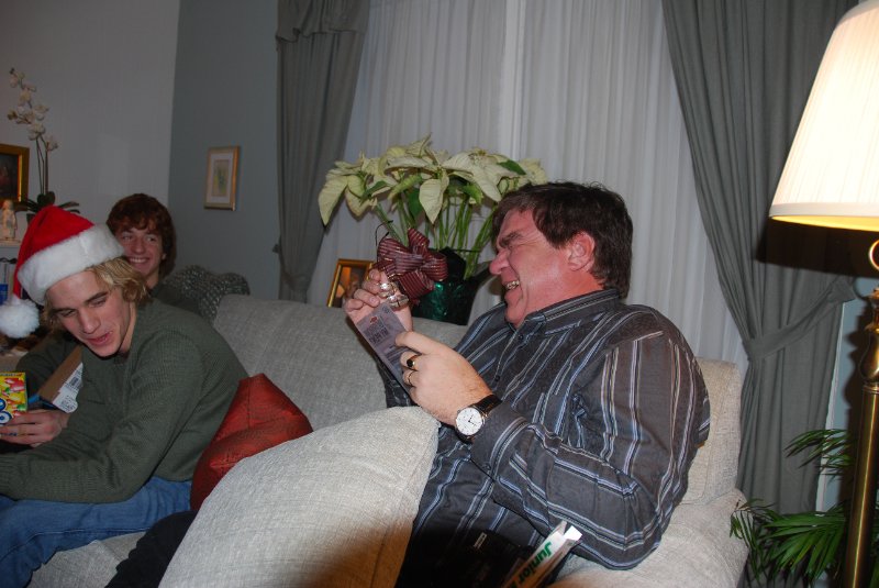 DSC_2078.JPG - Christmas Eve at  Grandma Kozik's