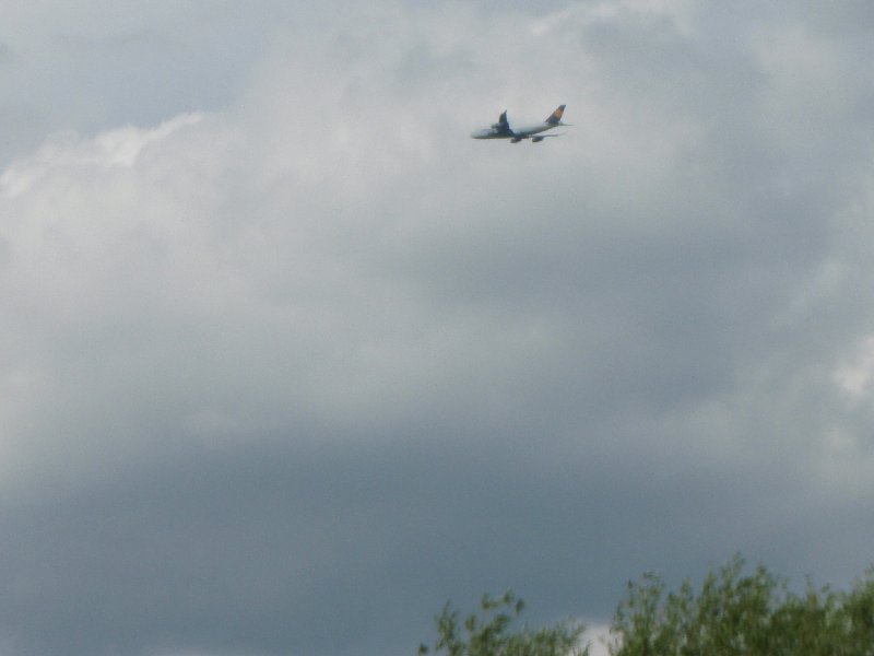 BusseWoodsKayak070309-7030161.jpg - Jet Taking-off From OHare Airport