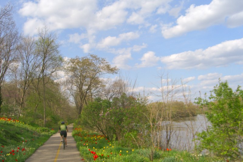 FoxRiverBikeTrail050209-1522.jpg - Fox River BIke Trail