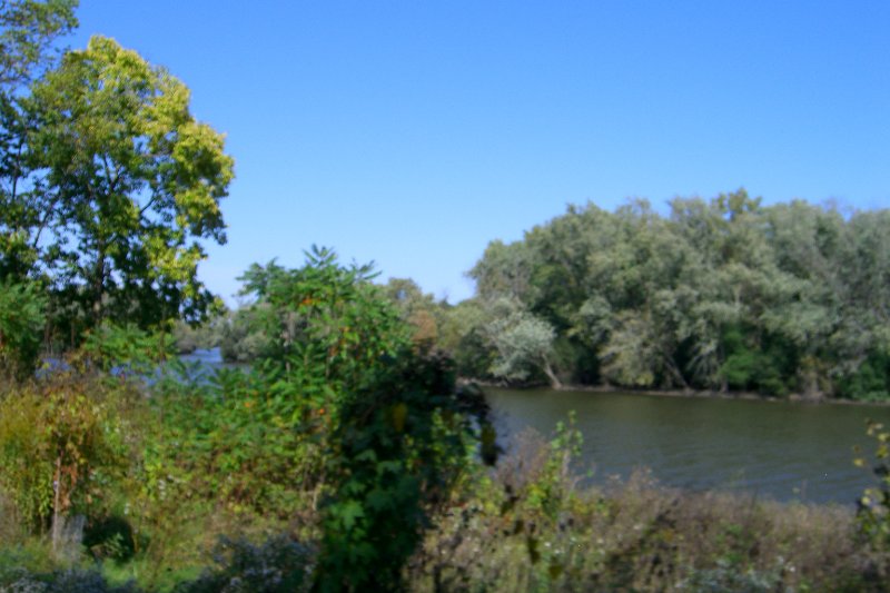FoxRiver092709-2017.jpg - Fox River BIke Trail