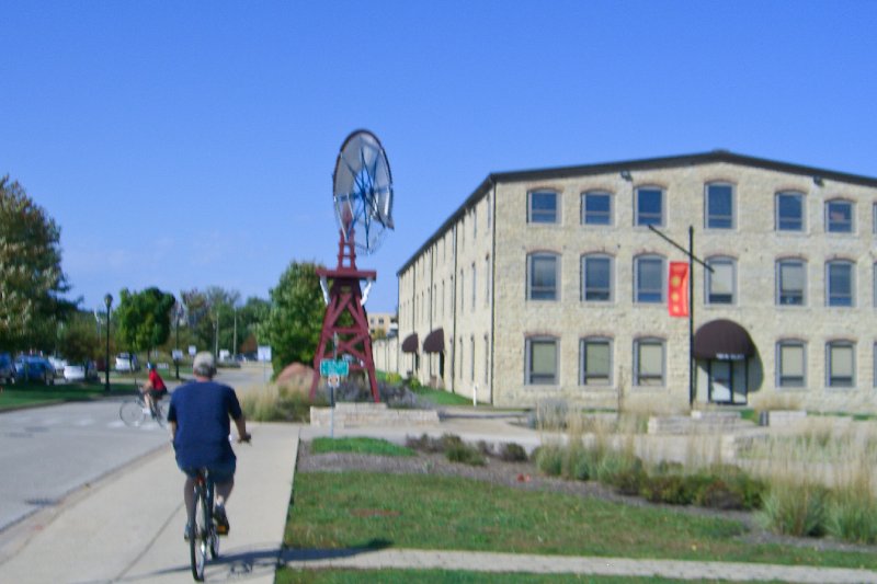 FoxRiver092709-2022.jpg - Downtown Batavia River Front Area