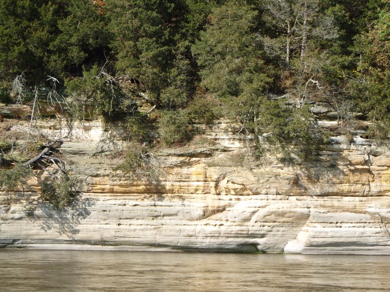 PA240065.jpg - Sandstone bluffs, Blakes Landing area