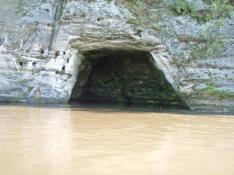 PA240084.jpg - Sandstone bluffs