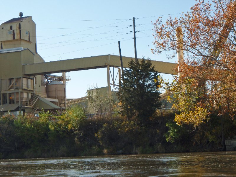 PA240099.jpg - Wedron Silica Company