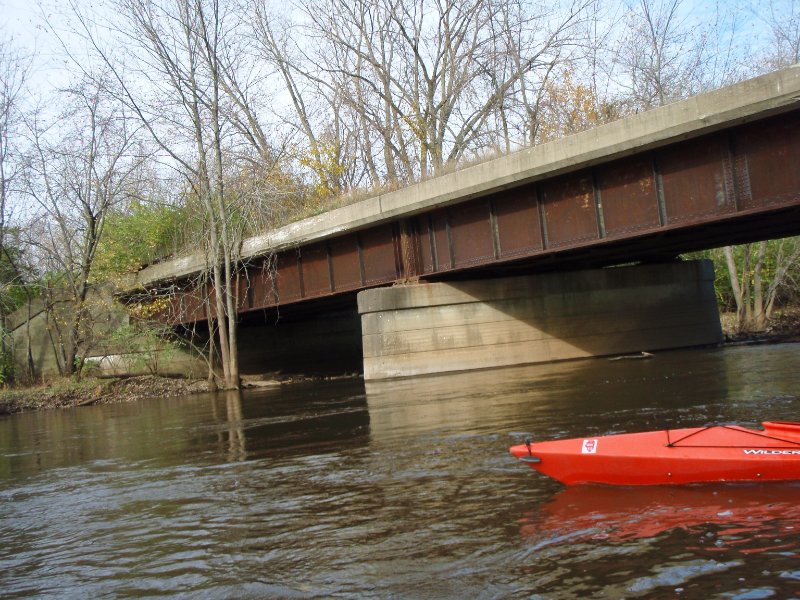 KankakeeRiver110109-010010.jpg - Railroad bridge over the Kankakee RIver at English Lake
