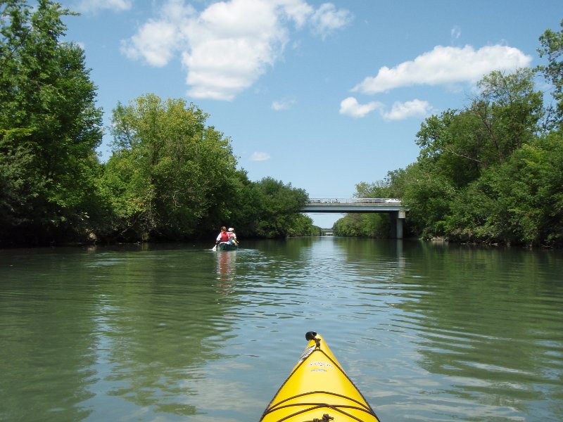 NorthShoreChannel-8020004.jpg - Kayaking North, heading to Main St Bridge.
