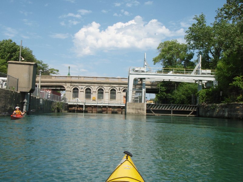 NorthShoreChannel080909-8090061.jpg - Lake Michigan locks in Wilmette.