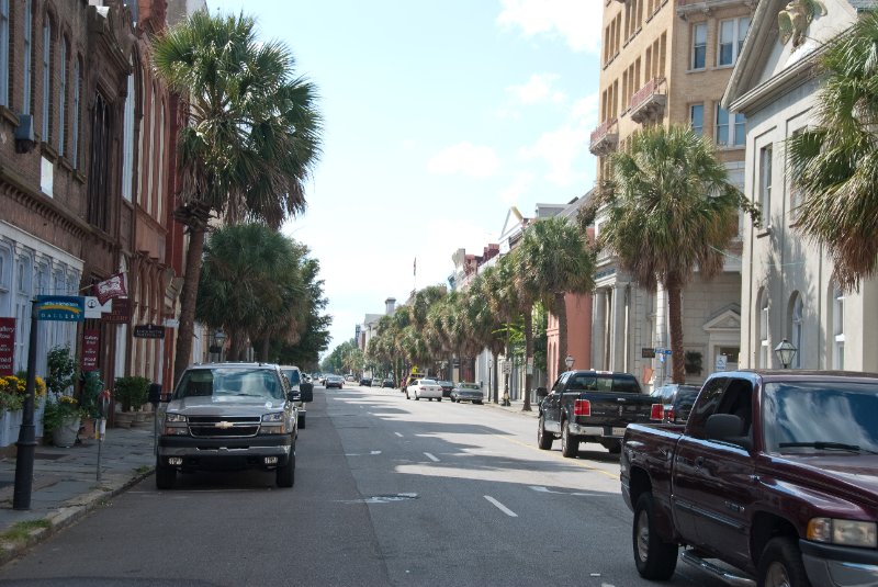 Charleston100309-9679.jpg - Looking West down Broad Street