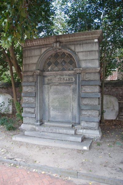 Charleston100309-9760.jpg - Monument to Gen. Beauregard, Washington Park