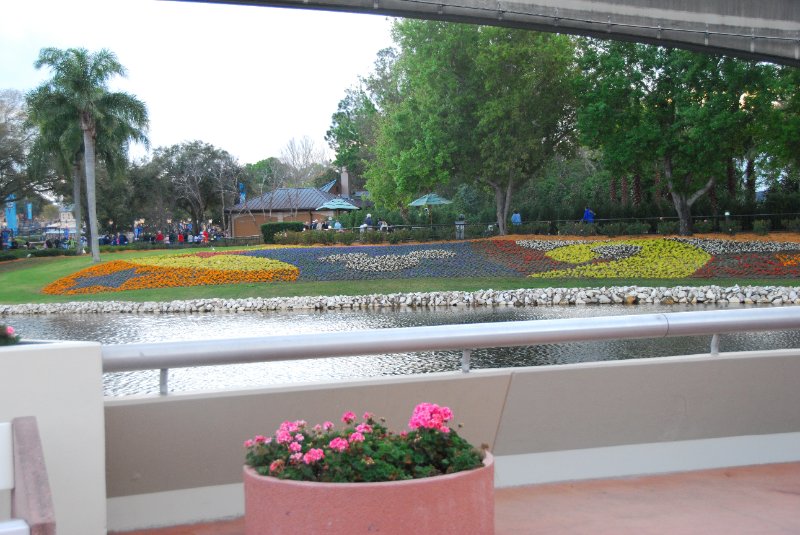 DisneyWorld022709-3330.jpg - Epcot